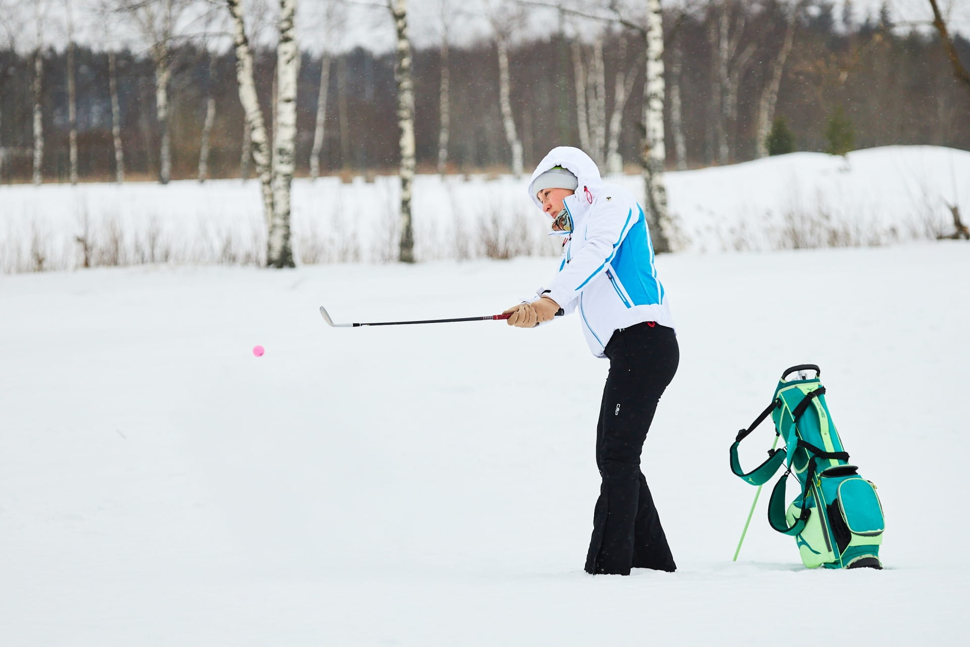 Зимний гольф