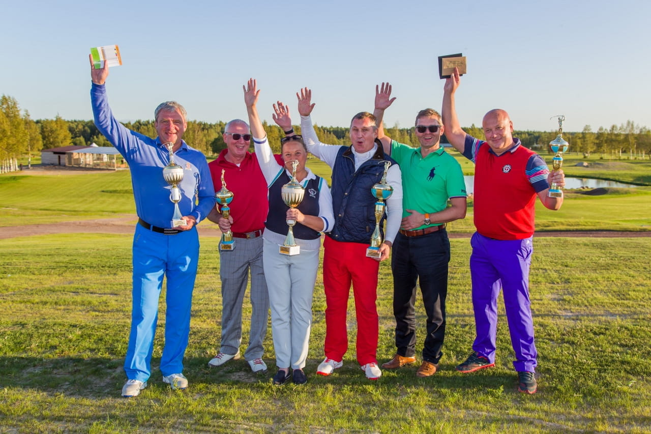 10 сентября 2015 года прошел первый турнир на 9 лунках!