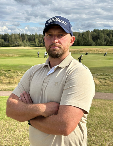 Игорь Мельников