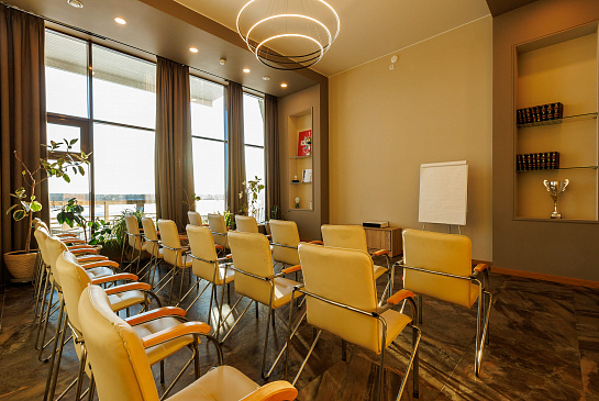 Конференц-зал