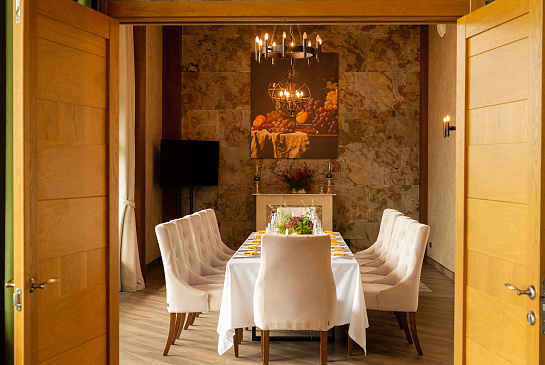 Каминный зал