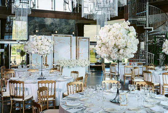 Главный холл фото