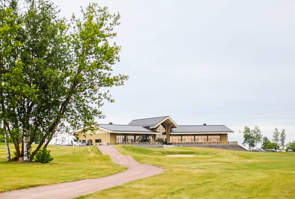 У гольфистов появился клубный дом