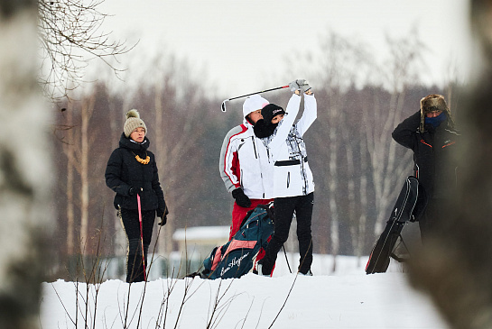 Зимний гольф