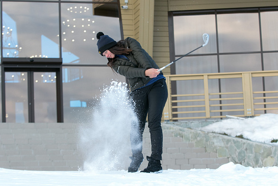 Зимний гольф